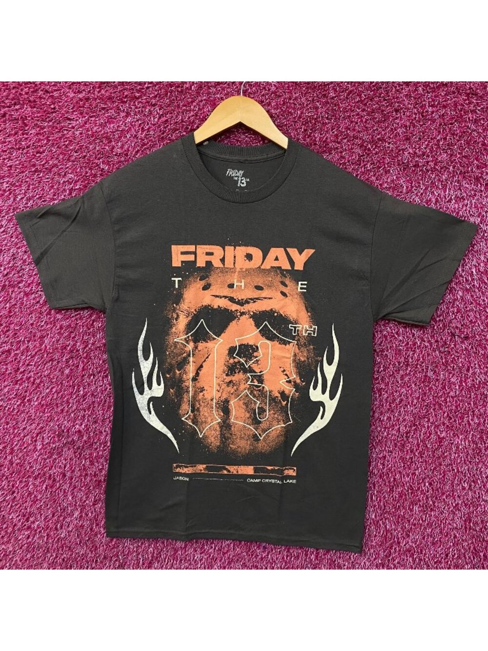 Friday the 13th Jason Voorhees Horror Graphic T-Shirt Medium